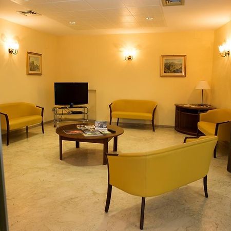 Hotel Sacco ベルナルダ エクステリア 写真