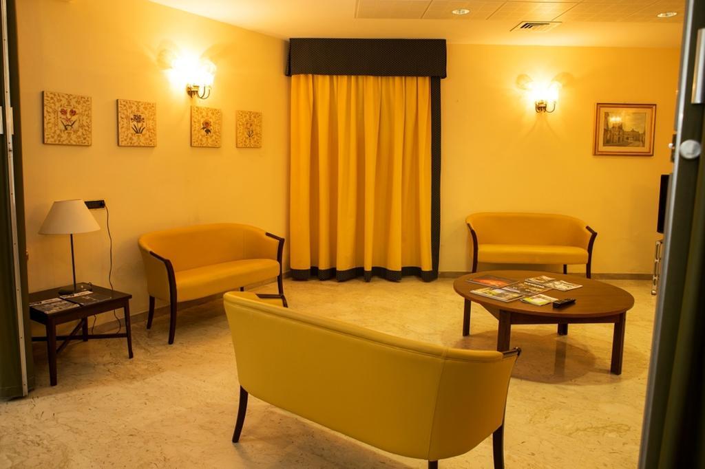 Hotel Sacco ベルナルダ エクステリア 写真